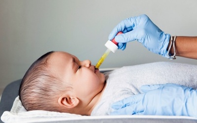 Nên làm gì khi trẻ bị co giật do sốt cao?