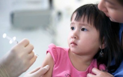 'Cháy' vaccine dịch vụ: Chuyện chỉ có ở Việt Nam?