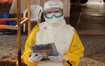 Máy tính bảng thiết kế đặc biệt dùng cho vùng dịch Ebola