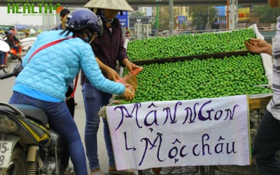 'Chảy nước miếng' với mận hậu đầu mùa