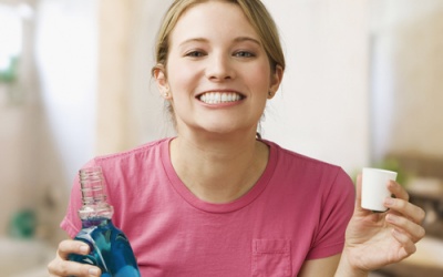 Dùng nước súc miệng sai cách: Dễ mắc ung thư miệng