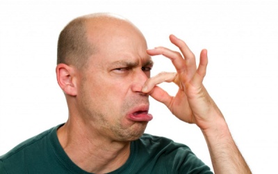 Ngửi thấy mùi lạ là bệnh gì?