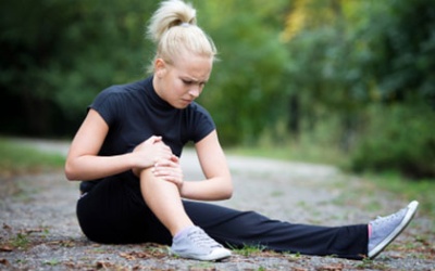 Vì sao phụ nữ bị thoái hóa khớp sớm hơn đàn ông?