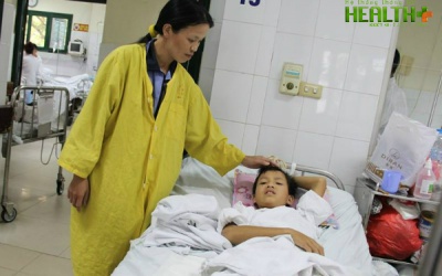 Nạn nhân vụ xe biển xanh đâm bị bác sỹ giả lừa hết tiền sắp được ra viện