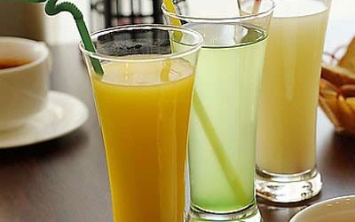 Những loại nước nên uống vào mùa hè