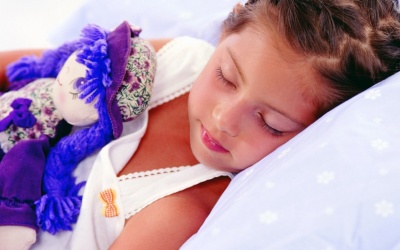 Ngủ đủ giấc, đúng giờ có lợi cho trỉ não