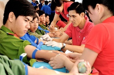 Hành trình đỏ đã tiếp nhận gần 4.000 đơn vị máu