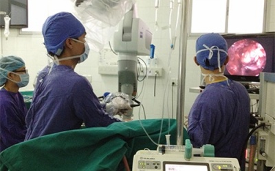 Nội soi qua lỗ tự nhiên