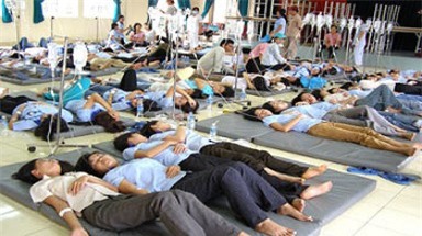 62 du khách đã phải nhập viện vì  ngộ độc thực phẩm