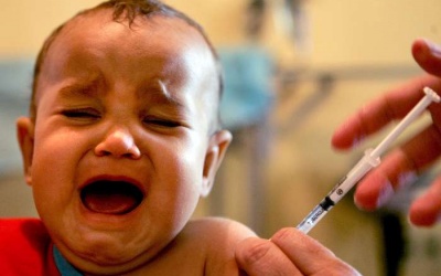 Anh từ chối vaccin ngừa viêm màng não B