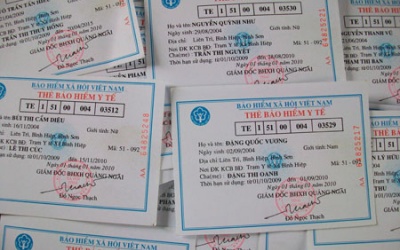 Lãng phí hàng trăm tỉ đồng vì cấp trùng thẻ BHYT