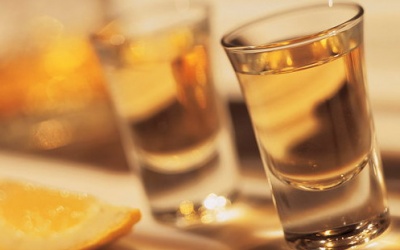 Pakistan: 18 người chết vì rượu độc