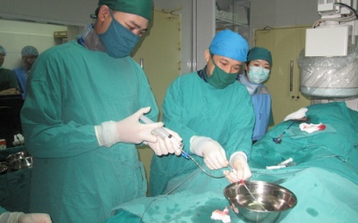 Bệnh viện Xanh Pôn được chuyển giao kĩ thuật chuyên sâu tim mạch