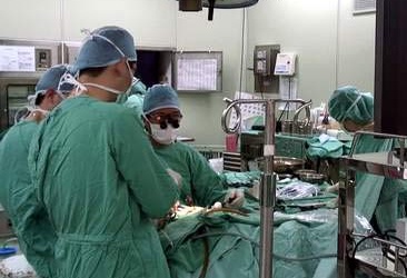 Phẫu thuật nội soi bệnh nhân u xương sụn hiếm gặp