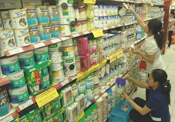 Phát hiện nhiều loại sữa ngoại không nguồn gốc