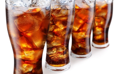 Soda: Con dao hai lưỡi với sức khỏe