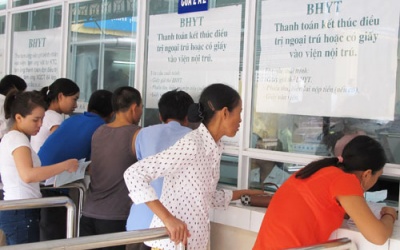 Sau 15 ngày áp dụng viện phí mới: Nhiều bệnh viện đang... bối rối
