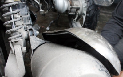 Nơm nớp vì chắn pô xe máy tiếp tục 'chém' người