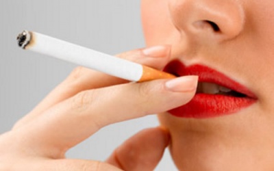 Hút thuốc lá: phụ nữ có nguy cơ bị đột quỵ nặng hơn đàn ông