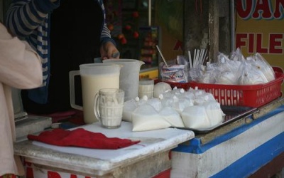 Sữa đậu nành làm từ... hóa chất