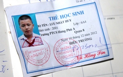 Phụ huynh ngất xỉu vì có 6 học sinh nghi bị bắt cóc