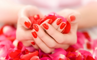 Giữ móng tay xinh mùa thu