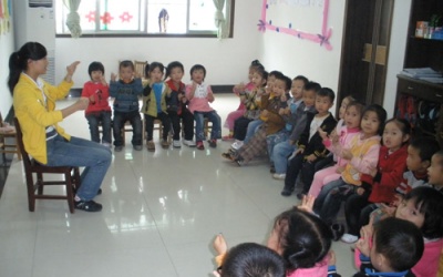 Tăng cường sức khỏe cho bé khi đi nhà trẻ