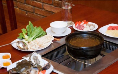 Ưu đãi 'mua 1 tặng 1' tại BBQ House