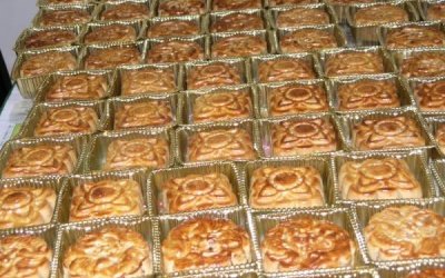 'Công nghệ' thu mua, tái chế bánh Trung thu