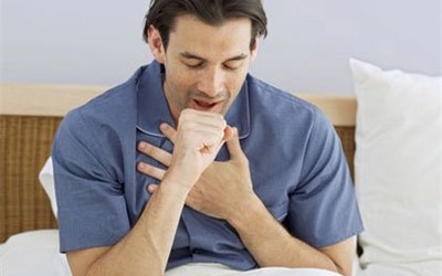 Ho dai dẳng? Coi chừng ung thư phổi!