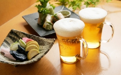 Ngừa viêm khớp bằng...bia