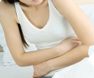 Đau bụng ở phụ nữ - có nguy hiểm không?