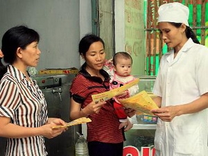 Hà Nội: Dự phòng lây truyền HIV từ mẹ sang con