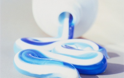 Nhận diện 8 hóa chất độc hại 'nấp' xung quanh bạn