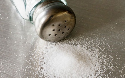 Muốn eo thon, giảm ăn muối