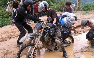 Đối phó với thời tiết xấu trên đường “Phượt”