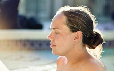 Những hình ảnh đặc sắc của ca sinh con dưới nước