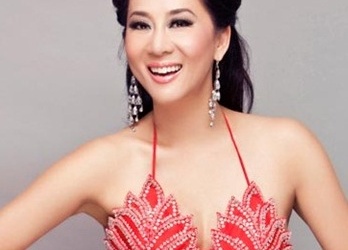 MC Kỳ Duyên: Khi con va vấp, con sai thì mới cần mẹ bên cạnh