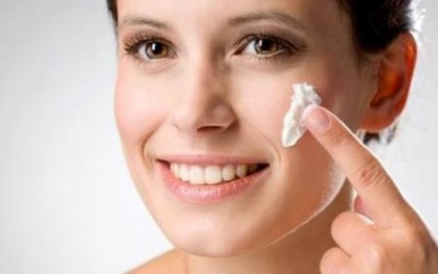 Những loại mỹ phẩm không nên phí tiền