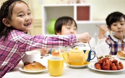 Đủ ăn, đủ mặc mà bệnh?