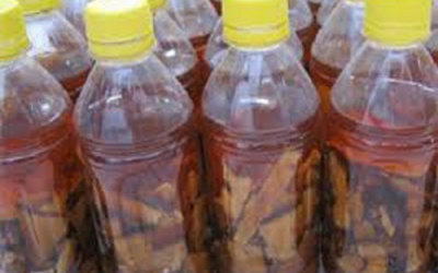 Thảo dược ngâm rượu làm đẹp da?