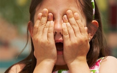 Xử lý những lời nói khó chịu của bé