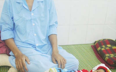 Y, bác sĩ hiến máu cứu sống mẹ con sản phụ
