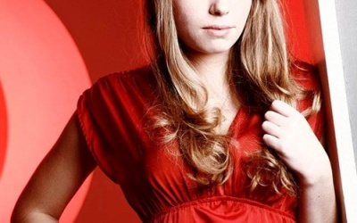 Kỳ lạ cô gái không có âm đạo