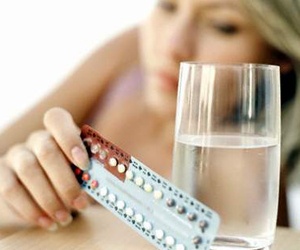 Thuốc tránh thai có thể gây tăng nhãn áp