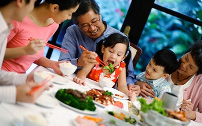 Bữa tối không khoa học và 7 bệnh thường gặp