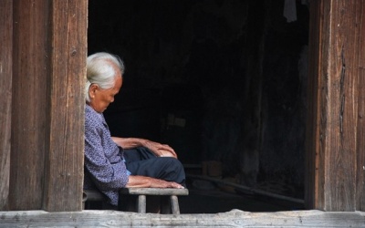 Người già và chứng rối loạn giấc ngủ