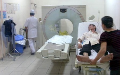 Bệnh nhân 'cùng khổ' vì tiền xét nghiệm