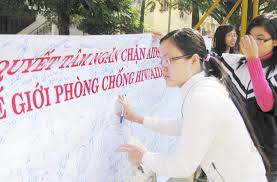 Chống AIDS và ma túy: Bắt đầu từ kỹ năng sống cho thanh thiếu niên