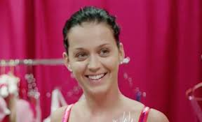 Những ngôi sao có làn da xấu xí